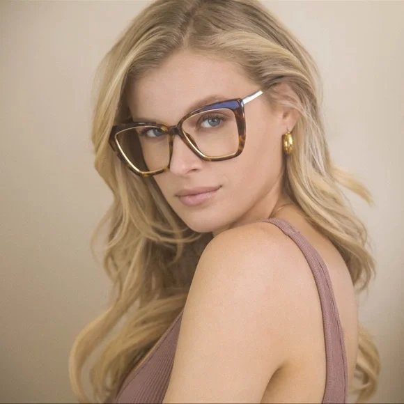 Diff BECKY Blue Light Glasses 👓 - Picture 2 of 14